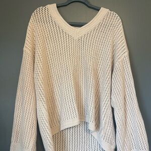 Z Supply V-Neck Sweater in Cream